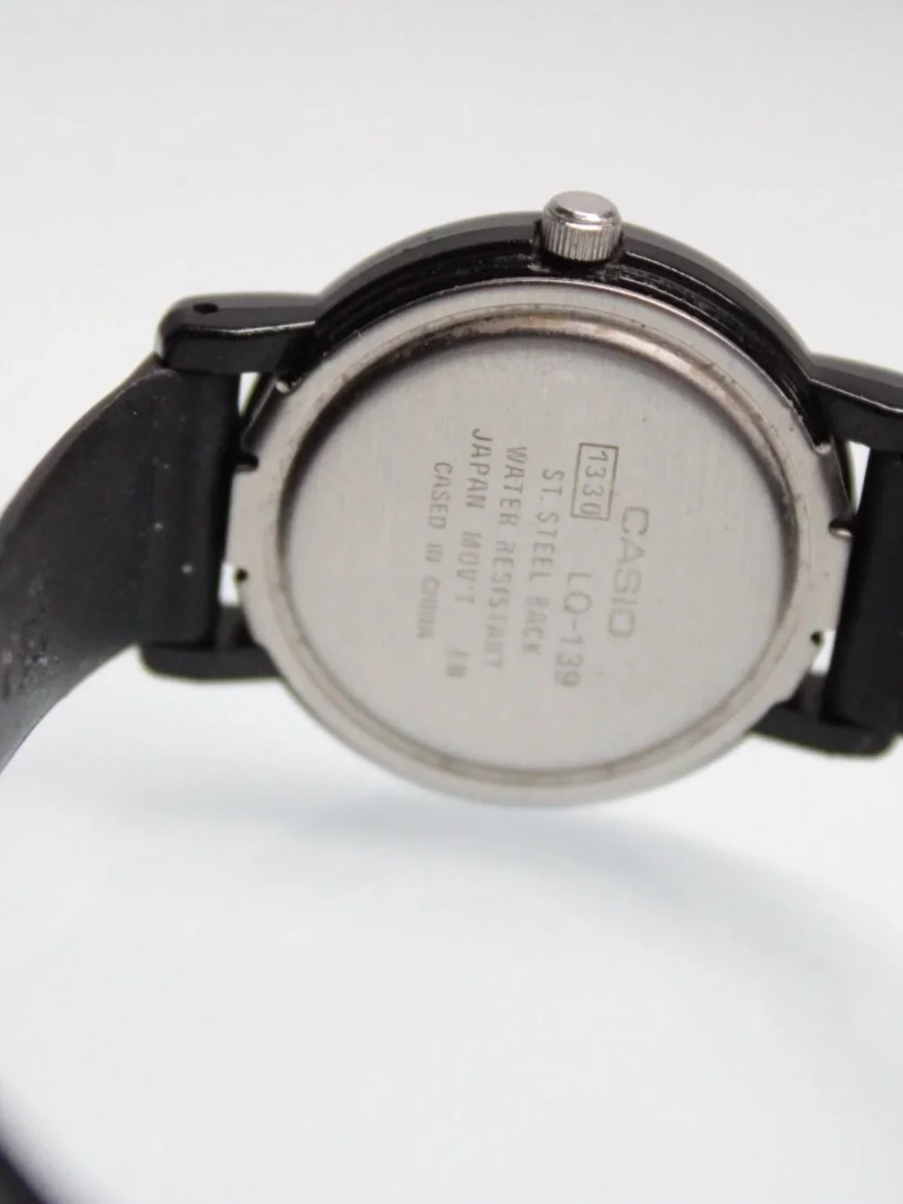Casio Quartz Analog Watch 701A2-103 White Dial Black Band Water Resist Japan